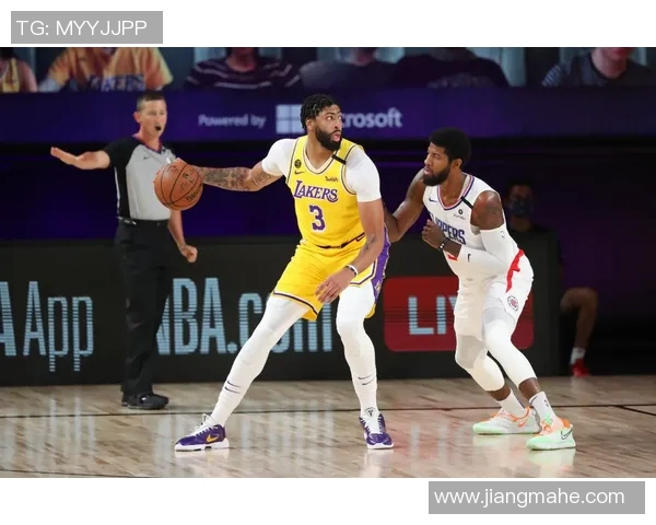 2013年湖人与快船激战回顾CCTV精彩瞬间重温篮球经典对决 2013年湖人与快船激战回顾CCTV精彩瞬间重温篮球经典对决