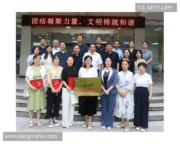 郑志龙的奋斗历程与人生启示：从平凡到卓越的成长之路
